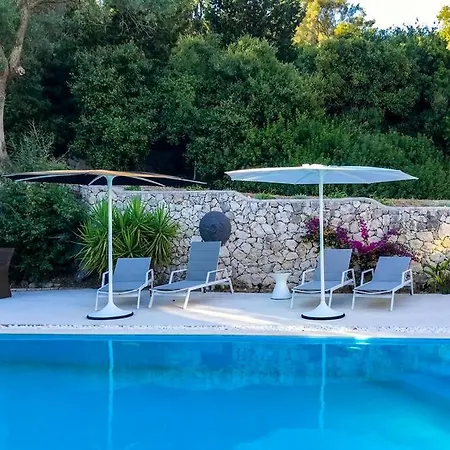 Villa Secluded Amadeus,hammam & Tennis Póros